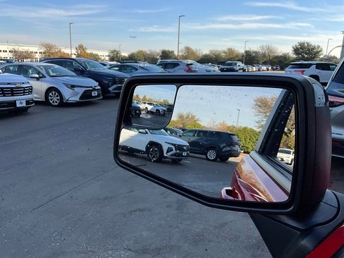 Used 2025 Chevrolet Silverado 1500 LT image 20