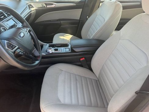 Used 2018 Ford Fusion S FWD image 11