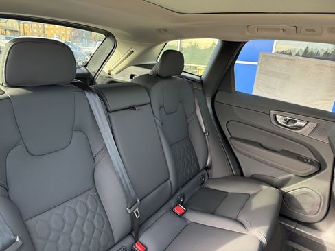 New 2026 Volvo XC60 B5 Plus w/ Protection Package Premier image 15