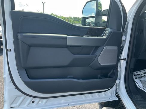 New 2026 Ford F350 Lariat w/ Chrome Package AWD/4WD image 17