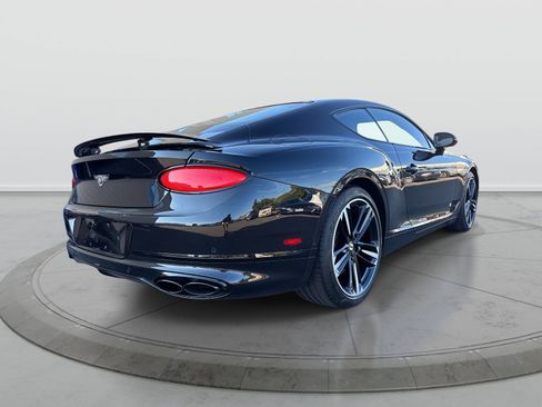 Used 2020 Bentley Continental GT V8 image 6