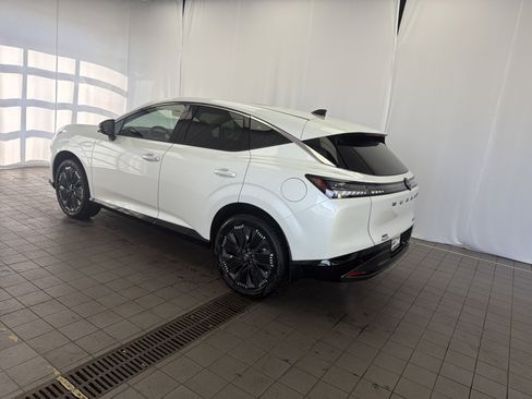 Used 2026 Nissan Murano Platinum image 7