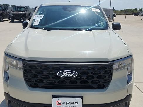 Used 2025 Ford Maverick XLT w/ Equipment Group 302A AWD/4WD image 7