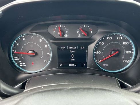 Used 2018 Chevrolet Equinox LT image 15