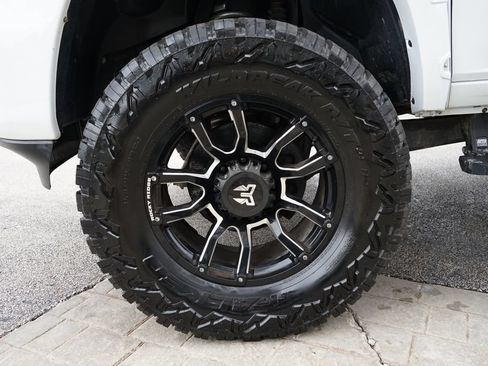 Used 2023 RAM 2500 Big Horn w/ Level 2 Equipment Group AWD/4WD image 54