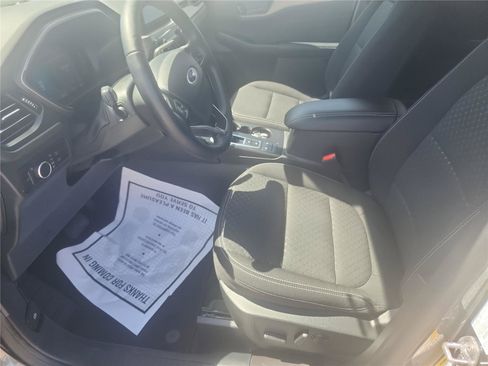 Certified 2024 Ford Escape Active FWD image 12