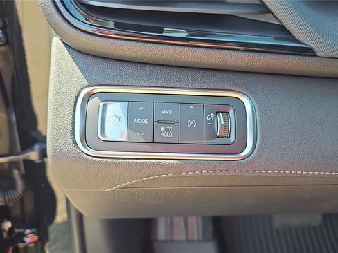 New 2026 Buick Enclave Sport Touring w/ Power Package image 22