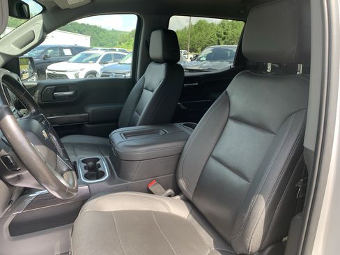 Used 2021 Chevrolet Silverado 1500 LTZ AWD/4WD image 14
