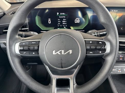 Used 2025 Kia K5 LXS FWD image 27