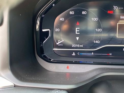 Used 2024 GMC Yukon XL Denali w/ Denali Reserve Package image 33