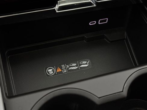 New 2026 GMC Yukon Denali w/ Sun & Power Step Package image 34