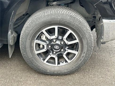 Used 2021 Toyota Tundra SR5 w/ TRD Off-Road Package image 10