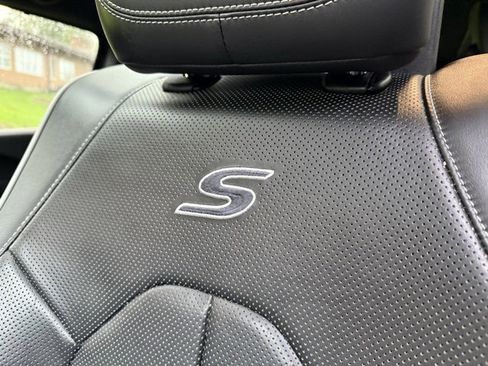 Used 2019 Chrysler Pacifica Limited w/ Advanced Safetytec Group image 37