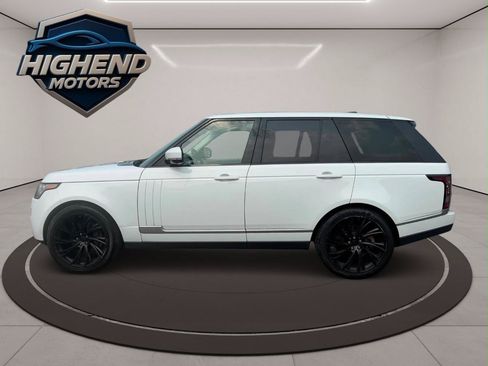 Used 2017 Land Rover Range Rover HSE AWD/4WD image 3