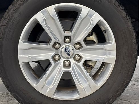 Used 2020 Ford F150 Platinum w/ Equipment Group 701A Luxury image 32