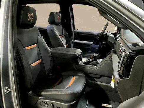 New 2025 GMC Sierra 1500 AT4 w/ AT4 Premium Package image 12