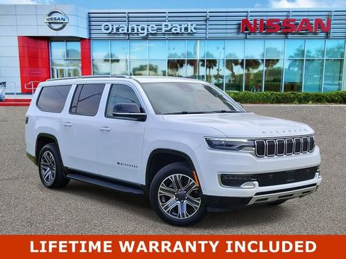 Used 2024 Jeep Wagoneer L Series II image 1