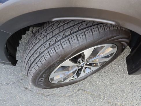 Certified 2025 Subaru Outback Limited w/ Popular Package #2 image 43