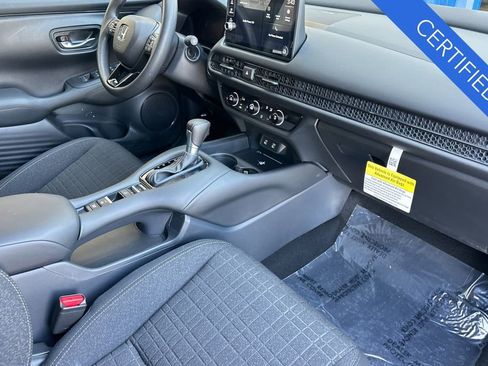 Certified 2026 Honda HR-V LX image 17