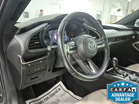 Used 2022 MAZDA MAZDA3 s FWD image 16