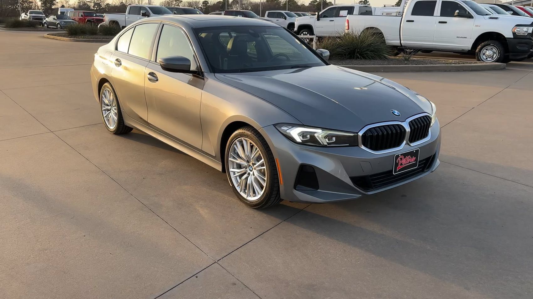 Used 2023 BMW 330i Sedan RWD image 3