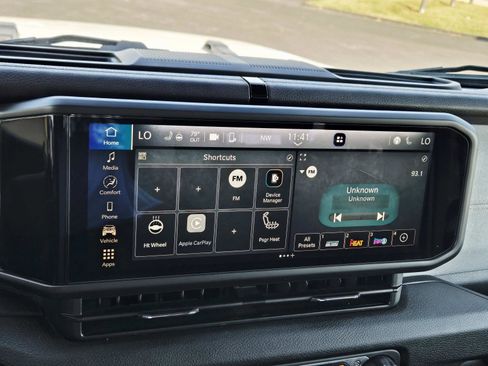 Used 2024 Jeep Wrangler Sport S image 29