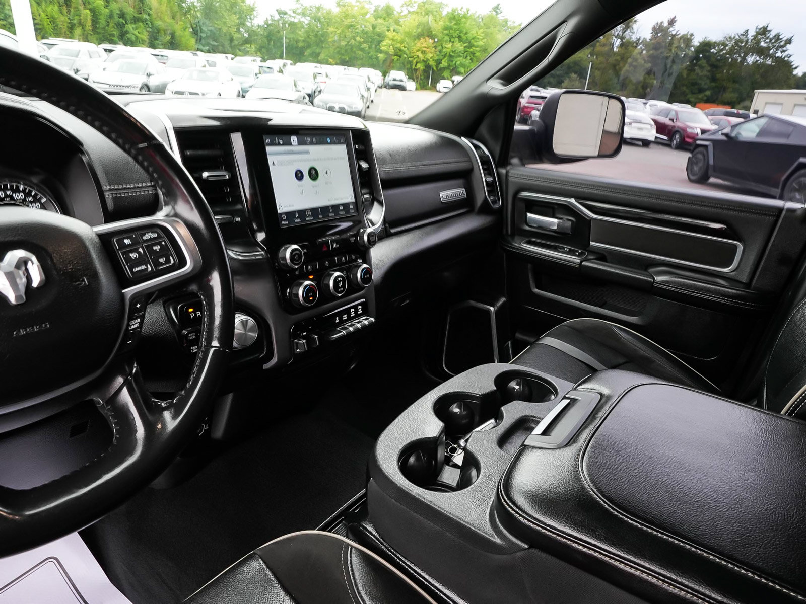 Used 2022 RAM 3500 Laramie w/ Night Edition AWD/4WD image 31