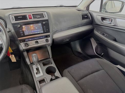 Used 2015 Subaru Legacy 2.5i Premium AWD/4WD image 27