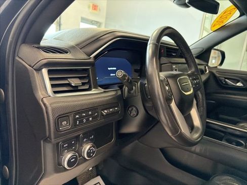 Used 2022 GMC Yukon Denali AWD/4WD image 27