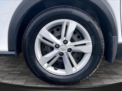 Certified 2024 Nissan Kicks S image 10