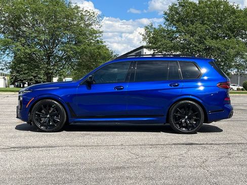 Used 2025 BMW X7 M60i AWD/4WD image 4