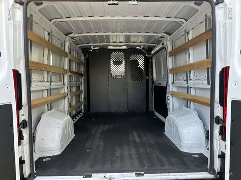 Used 2023 RAM ProMaster 2500 image 13