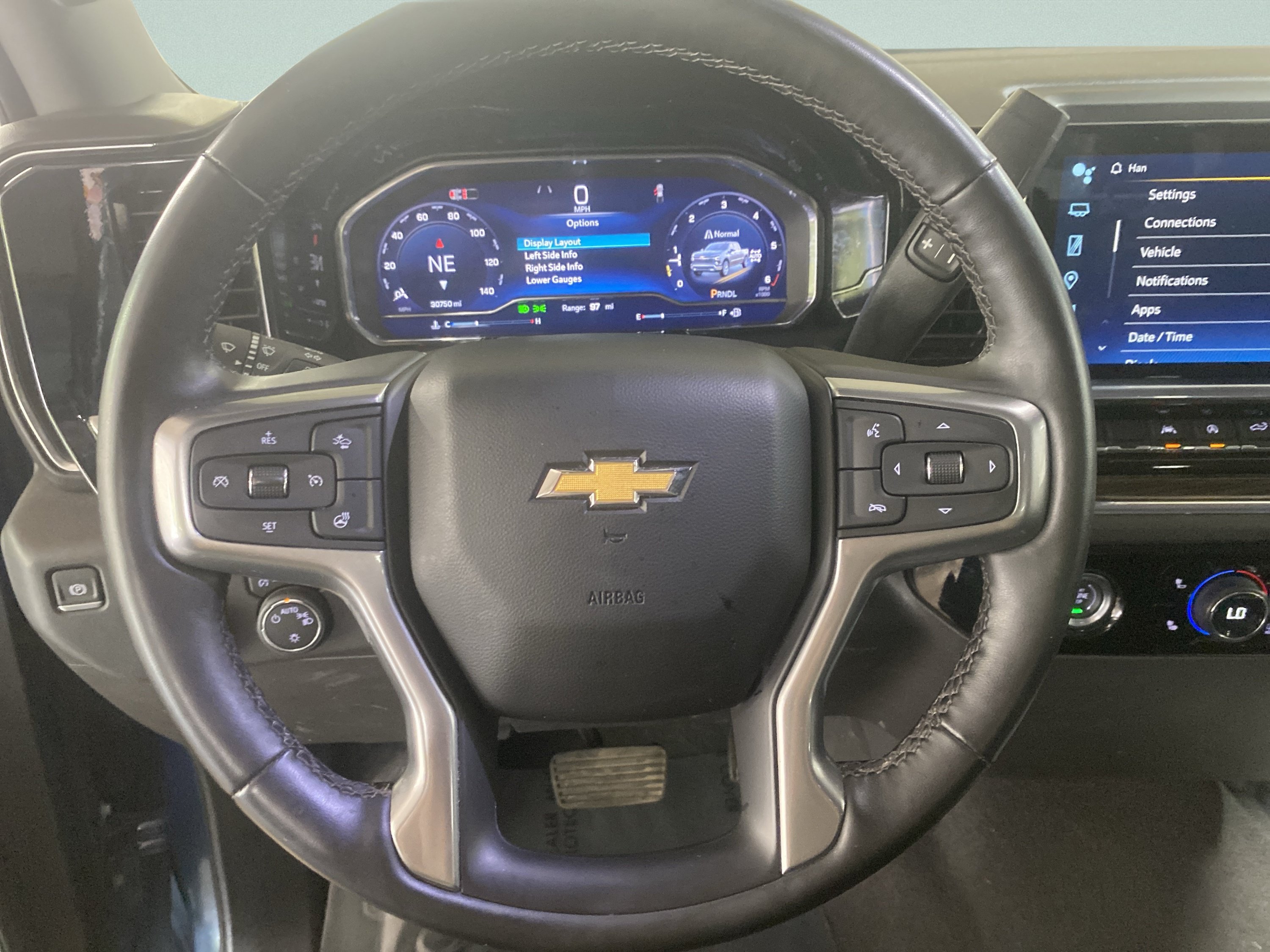 Used 2024 Chevrolet Silverado 1500 LT AWD/4WD image 18