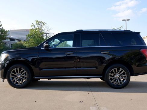 Used 2020 Ford Expedition Limited image 14