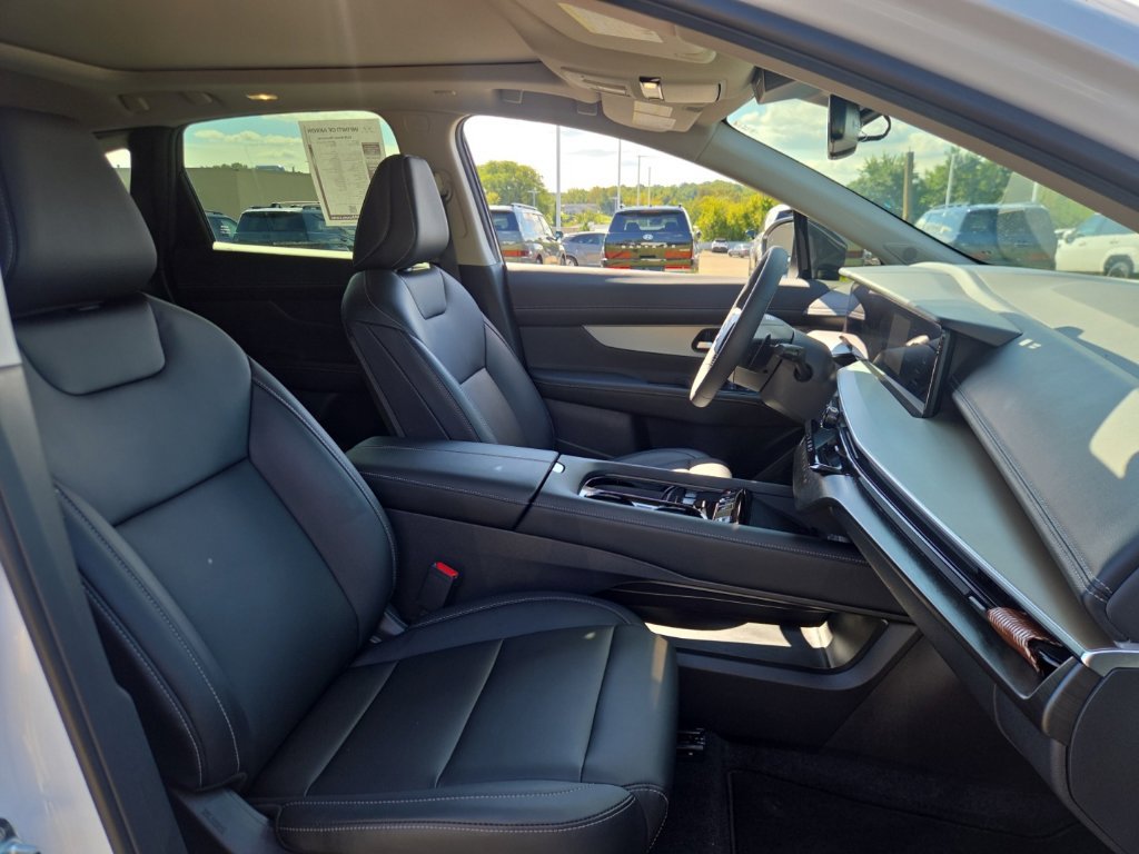 Used 2025 Nissan Murano SL w/ Cargo Package AWD/4WD image 16