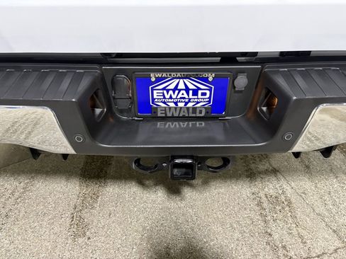 Used 2024 Ford F350 Lariat w/ Lariat Ultimate Package image 32