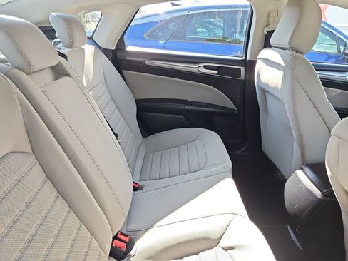 Used 2020 Ford Fusion S image 9