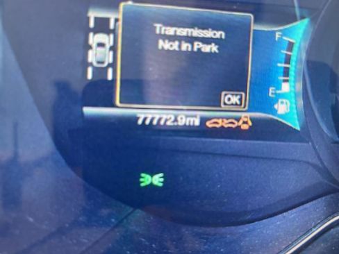 Used 2018 Ford Fusion SE w/ Equipment Group 602A FWD image 9