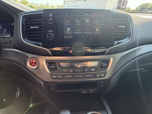 Used 2020 Honda Pilot Black Edition image 18