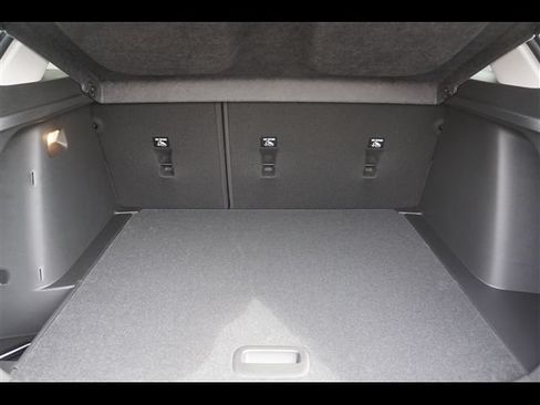 New 2026 Chevrolet Trax LT w/ LT Convenience Package FWD image 18