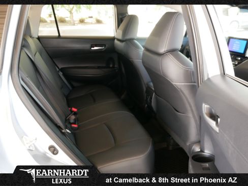 Used 2024 Toyota Corolla Cross XLE w/ Convenience Package FWD image 16