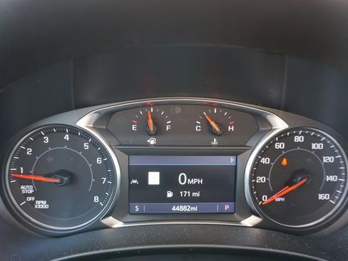 Used 2022 GMC Terrain AT4 w/ Infotainment Package II image 15