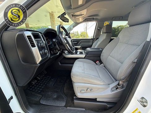 Used 2015 Chevrolet Silverado 1500 LT w/ LT Convenience Package AWD/4WD image 13