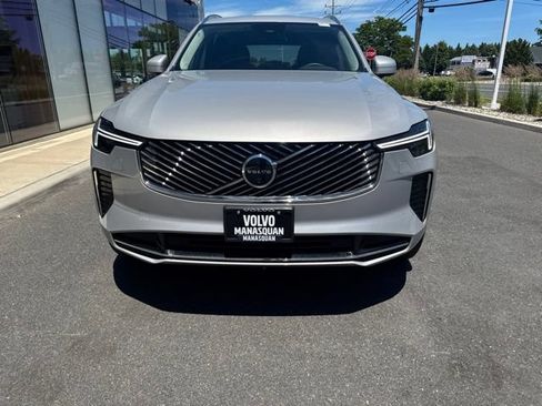 Certified 2025 Volvo XC90 B6 Plus AWD/4WD image 7