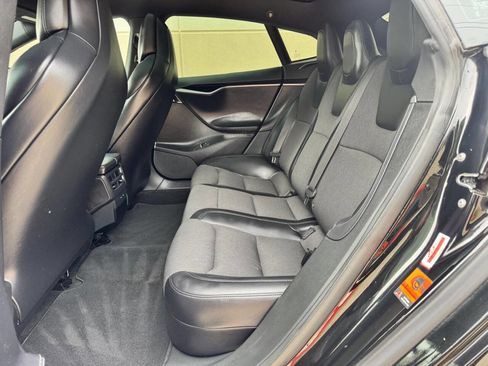 Used 2018 Tesla Model S 75D image 13