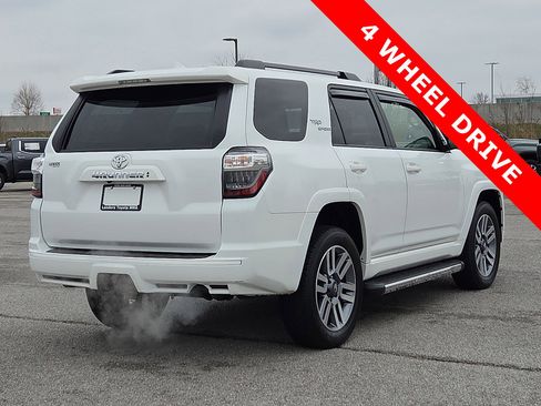 Used 2024 Toyota 4Runner TRD Sport w/ Technology Package image 5