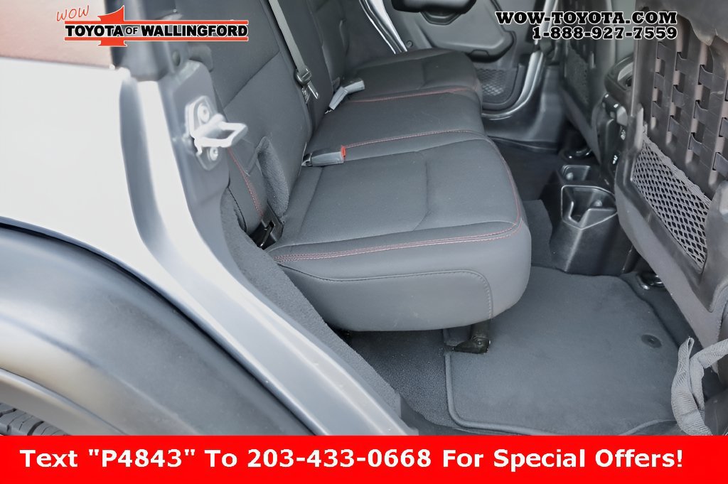 Used 2021 Jeep Wrangler Unlimited Rubicon AWD/4WD image 26