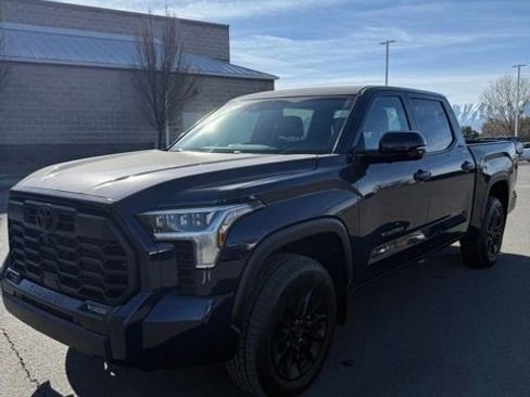 Used 2025 Toyota Tundra Limited w/ TRD Off-Road Package AWD/4WD image 6