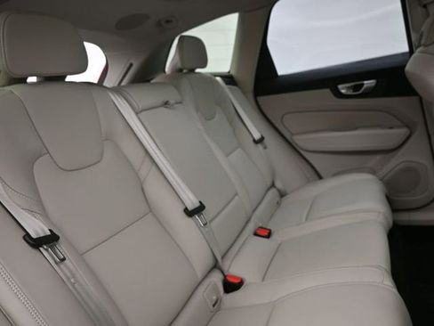 Used 2023 Volvo XC60 B5 Ultimate AWD/4WD image 35