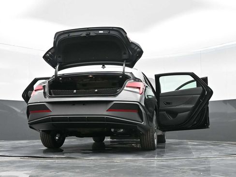 Certified 2025 Hyundai Elantra Sport w/ Cargo Package image 41